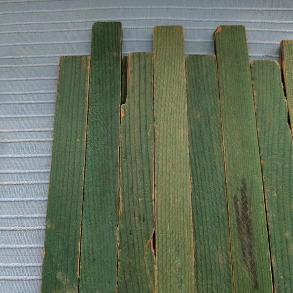 Vintage American Logs Building Set - Picture 8 of 8